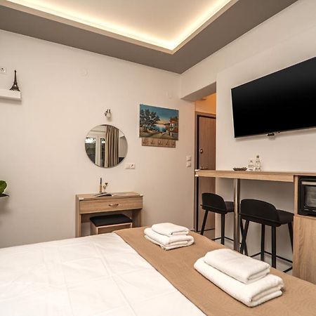 Giovanni'S Studio Parigoria Екстериор снимка