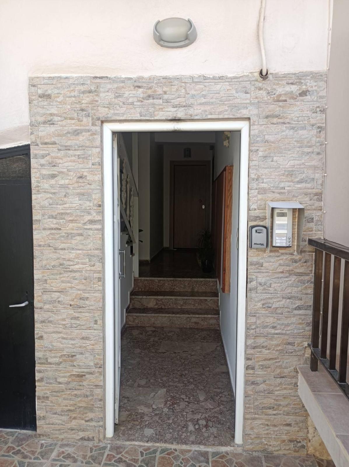 Giovanni'S Studio Parigoria Екстериор снимка